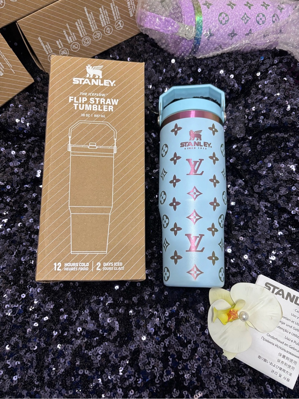 Blue/iridescent Flip Straw Tumbler